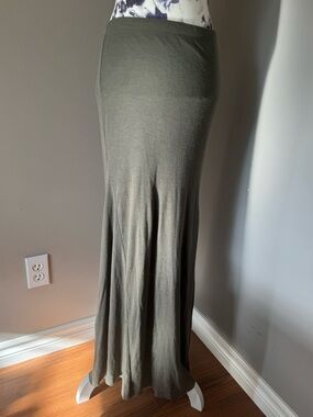 RVCA Olive Maxi Ribbed Skirt in Soft Draped Knit